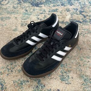 NWOB Adidas Samba Sneakers 019000 Black White Mens Unused soccer shoes